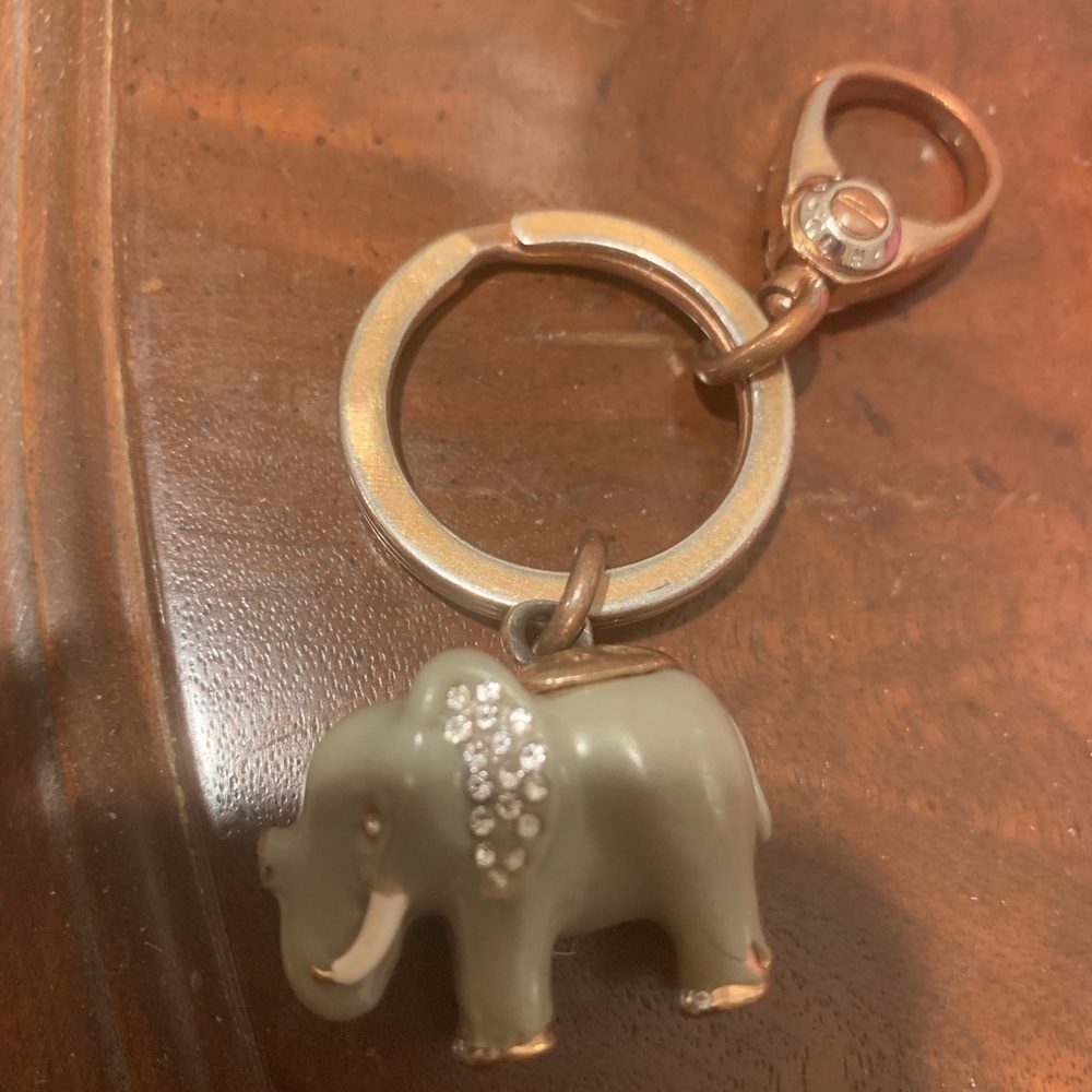Henri bendel elephant keychain